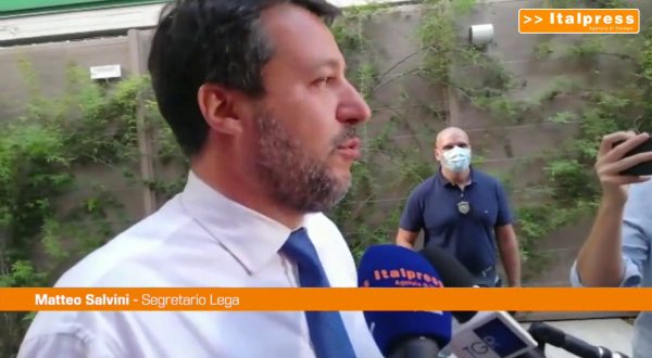 Salvini: “La Lega dà fastidio ma non parlo di complotto”
