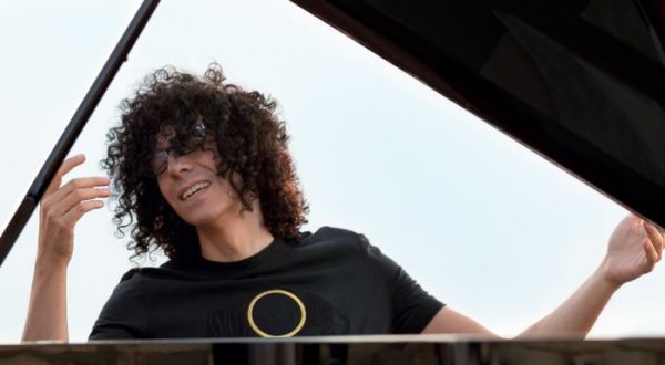 Giovanni Allevi torna con il nuovo album “Estasi”