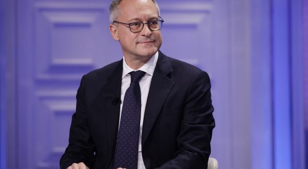 Fisco, Bonomi “Tagliare cuneo, intervento Irap e no nuove tasse”