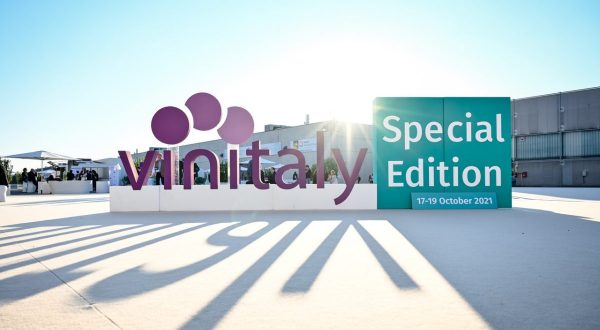 Vinitaly, per la Special Edition 12 mila operatori e 2500 buyer