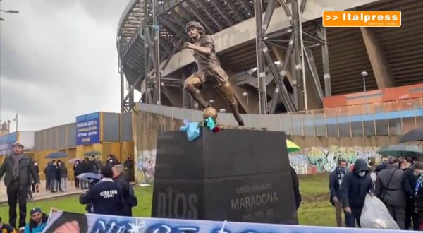 Un anno fa la morte di Maradona, il ricordo dei compagni