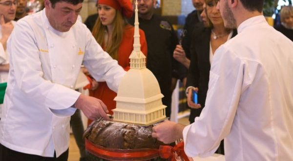 Fiasconaro fra i protagonisti di “Una Mole di panettoni”