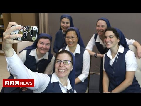 How religion is booming on TikTok - BBC News
