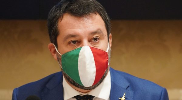 Quirinale, Salvini “Centrodestra compatto nel sostegno a Berlusconi”