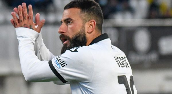 Lo Spezia vince un altro derby, Verde punisce la Samp