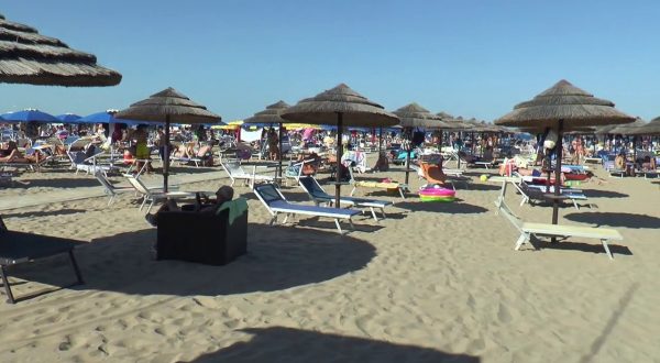 Concessioni balneari, il settore chiede certezze