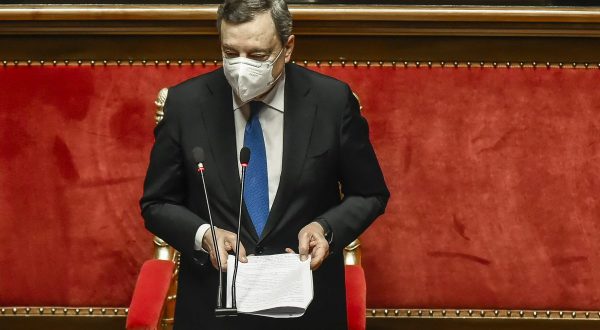 Ucraina, Draghi “Finisce l’illusione che la pace sia scontata”