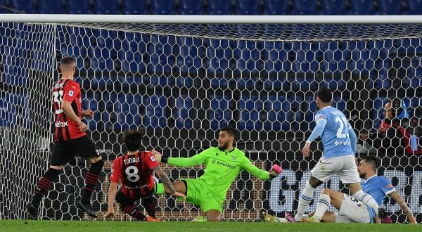 Il Milan batte in rimonta la Lazio, decide Tonali