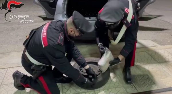 In auto con 3,5 kg di cocaina, tre calabresi arrestate a Messina