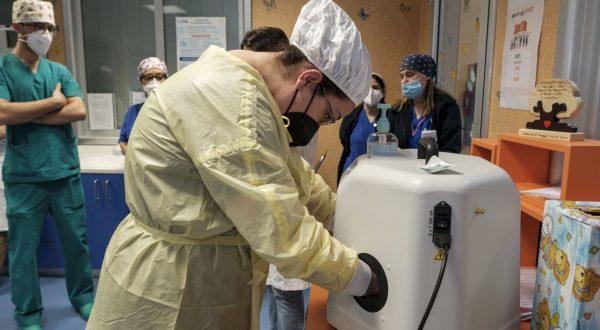 Igiene delle mani, un box pedagogico al Garibaldi di Catania