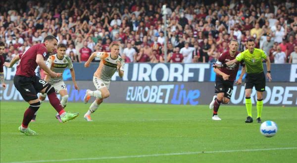 Lo scontro salvezza va alla Salernitana, Venezia ko 2-1