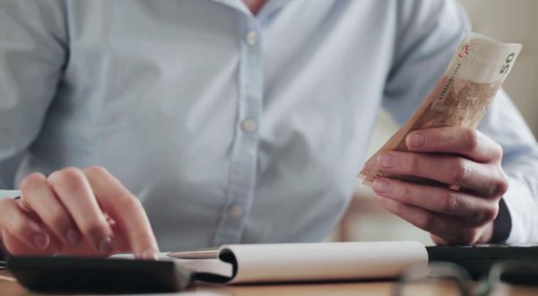 Conti pubblici, ad aprile avanzo di 6 miliardi