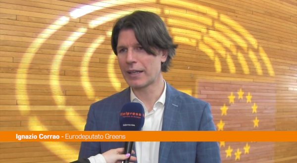 Ue, Corrao “Stupito dalla spinta di Draghi sulle rinnovabili”