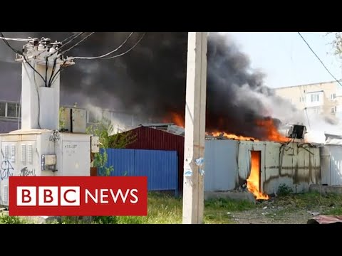 Ukraine frontline fighting:  Russian shells rain down on villages north of Mariupol – BBC News