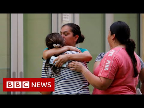 Texas primary school shooting leaves 21 dead – BBC News