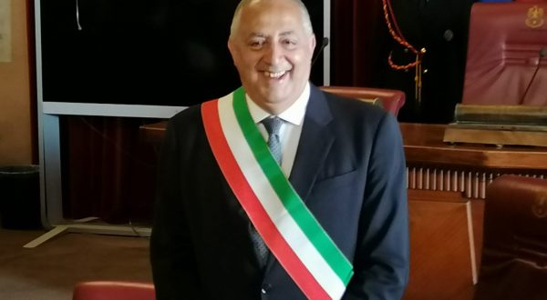 A Palermo inizia l’era Lagalla, “Sarò il sindaco di tutti”