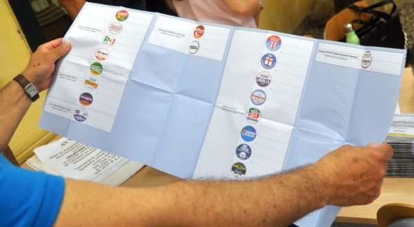 Elezioni, a Palermo nominati gli ultimi presidenti di seggio mancanti. Lamorgese “Fatto gravissimo”