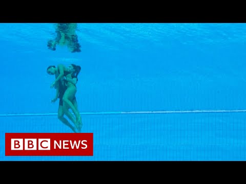 US artistic swimmer rescued by coach after fainting in pool – BBC News