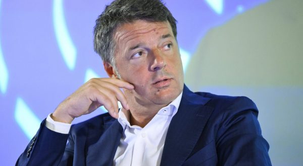 Governo, Renzi “La decisione spetta a Draghi, spero vada avanti”
