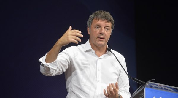 Renzi “Pronti a correre da soli, non sacrificheremo nostri valori”