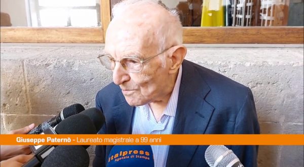 A 99 anni si laurea in Filosofia a Palermo