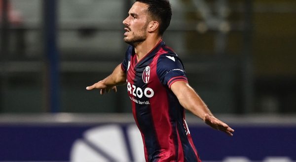 Sansone lancia il Bologna in Coppa Italia, avanti anche la Cremonese