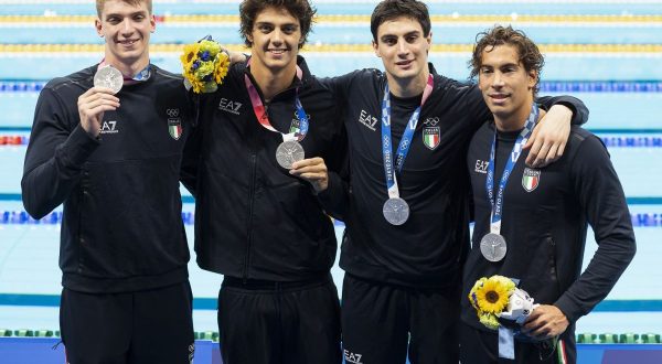 Europei nuoto, oro Italia nella 4×100 sl maschile