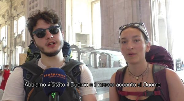 Milano si prepara al ferragosto, meno residenti più turisti