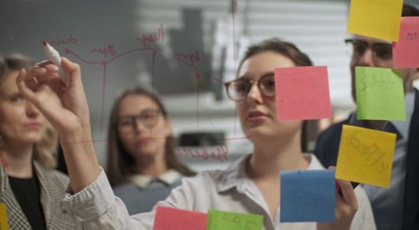 Energia, per il terziario la bolletta sale a 24 mld