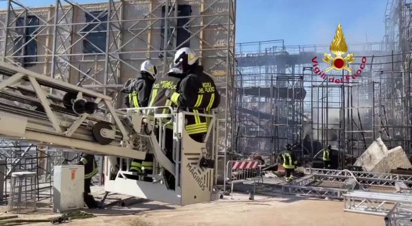 Roma, Spento l’incendio agli Studios di Cinecittà