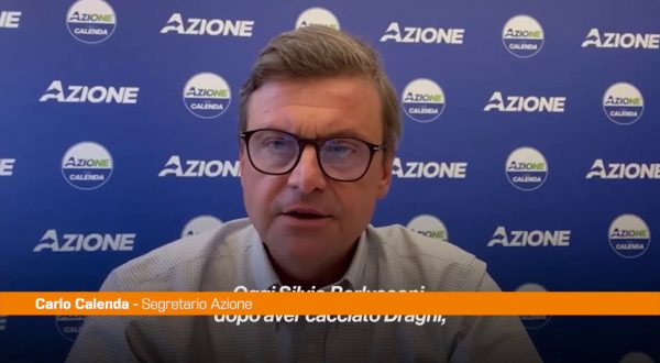 Calenda “E’ Berlusconi a non dover essere eletto”