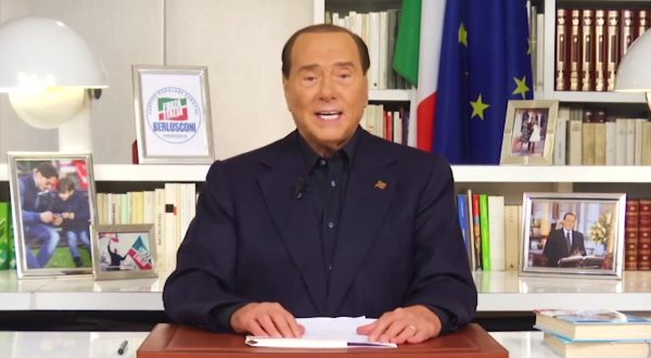 Berlusconi “Serve un taglio drastico del cuneo fiscale”