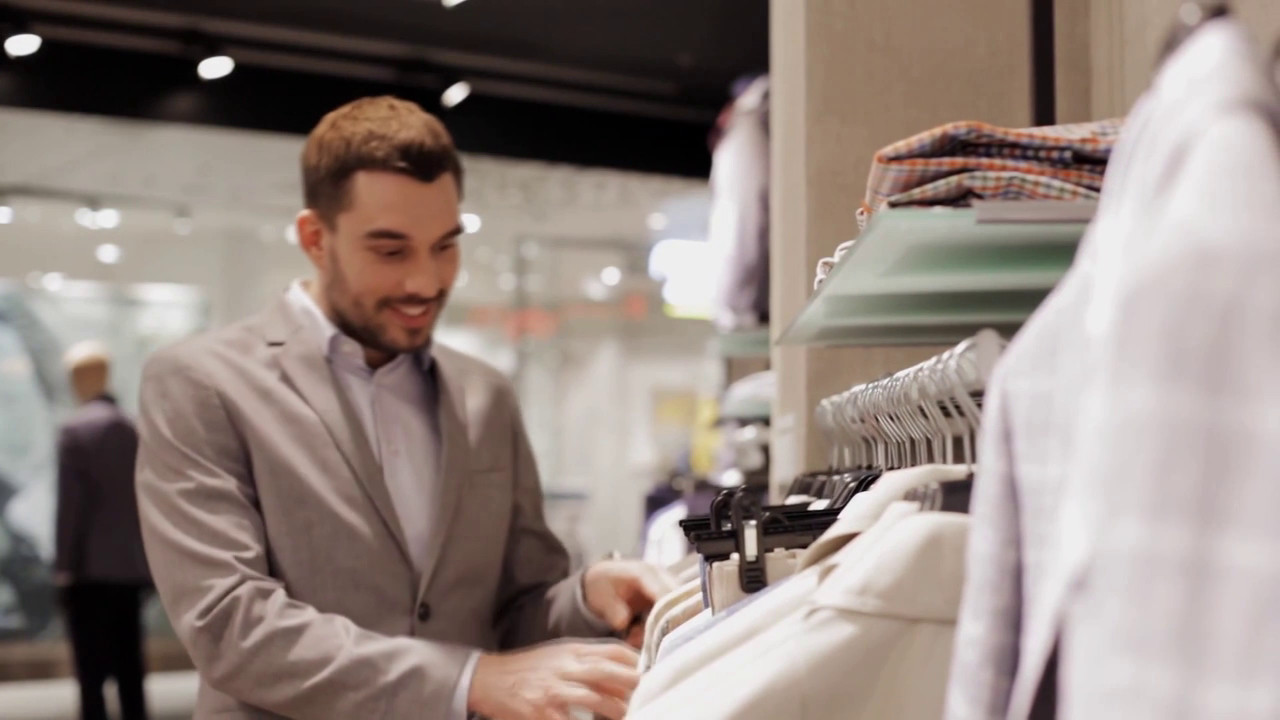 Saldi estivi, si salva solo lo shopping dei turisti