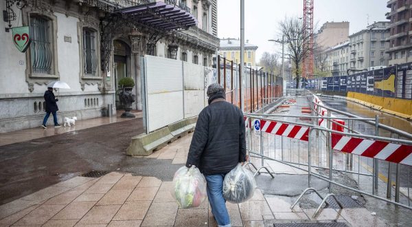 Eurostat, 1 italiano su 4 a rischio povertà o esclusione sociale