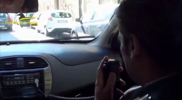 Enna, Riciclavano proventi da frodi agricole. Indagati 12 imprenditori