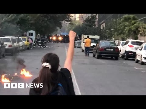 More protesters killed in clashes with Iran police as unrest spirals after woman's death - BBC News