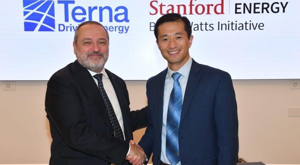 Terna, partnership con Università di Stanford per transizione energetica