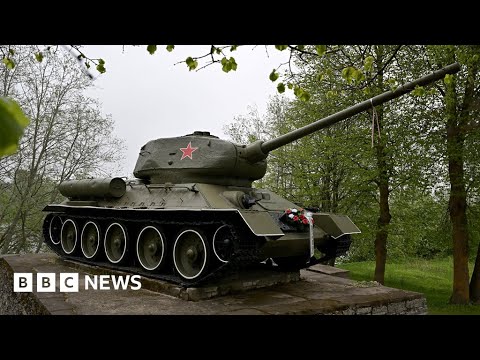 Why are communist-era statues being removed in ex-Soviet states? -BBC News