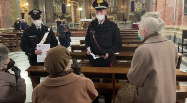 Truffe ad anziani in provincia di Roma, arrestati due campani