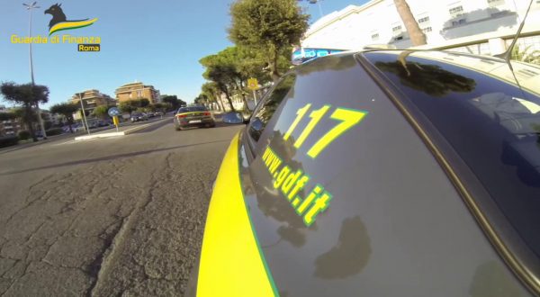 Roma, Arrestati componenti di una banda di spacciatori italo-albanese