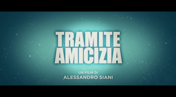 Tramite amicizia, il trailer del nuovo film di Siani