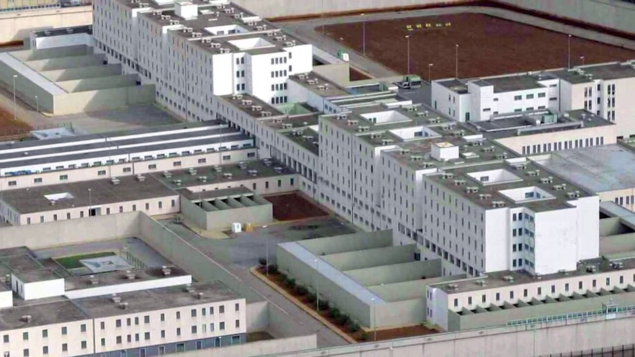 Matteo Messina Denaro, si indaga sui fiancheggiatori