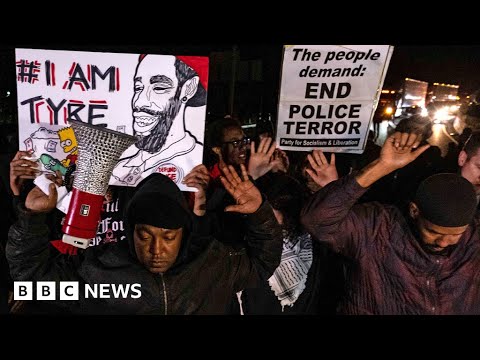 Protests in US after release of Tyre Nichols arrest video - BBC News