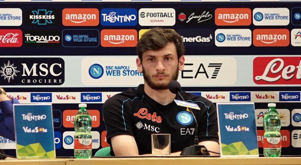 Per i tecnici di serie A Napoli campione e Kvaratskhelia rivelazione