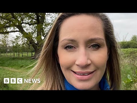 Nicola Bulley search continues as private diving team look for missing UK mother - BBC News