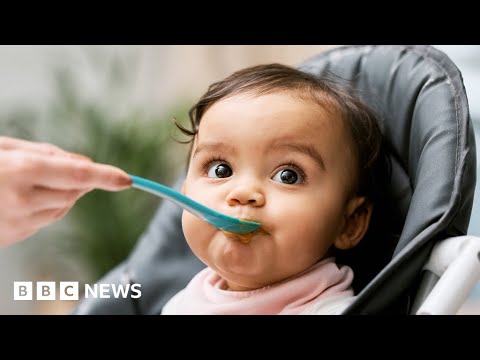 Giving babies peanut butter could prevent allergies, scientists say – BBC News