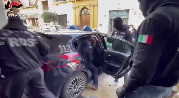 Arrestata maestra di Castelvetrano vicina al boss Messina Denaro