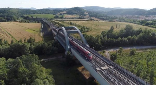 Fibra e 5G sulla rete del Gruppo FS per un’Italia più connessa