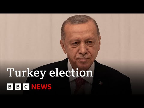 Turkey’s President Erdogan sworn in for third term – BBC News