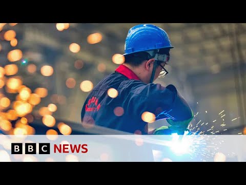 China’s manufacturing sector shrinks in August – BBC News